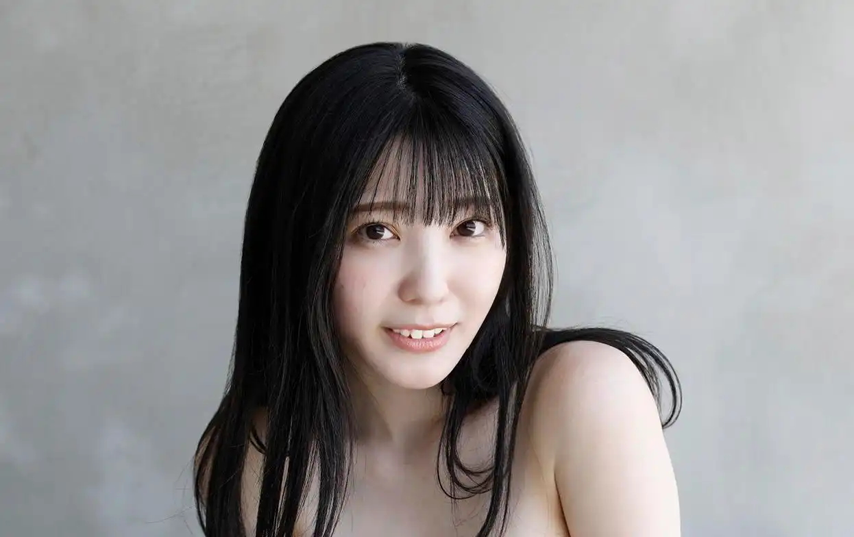 紫藤るい
グラビア時代の代表カット